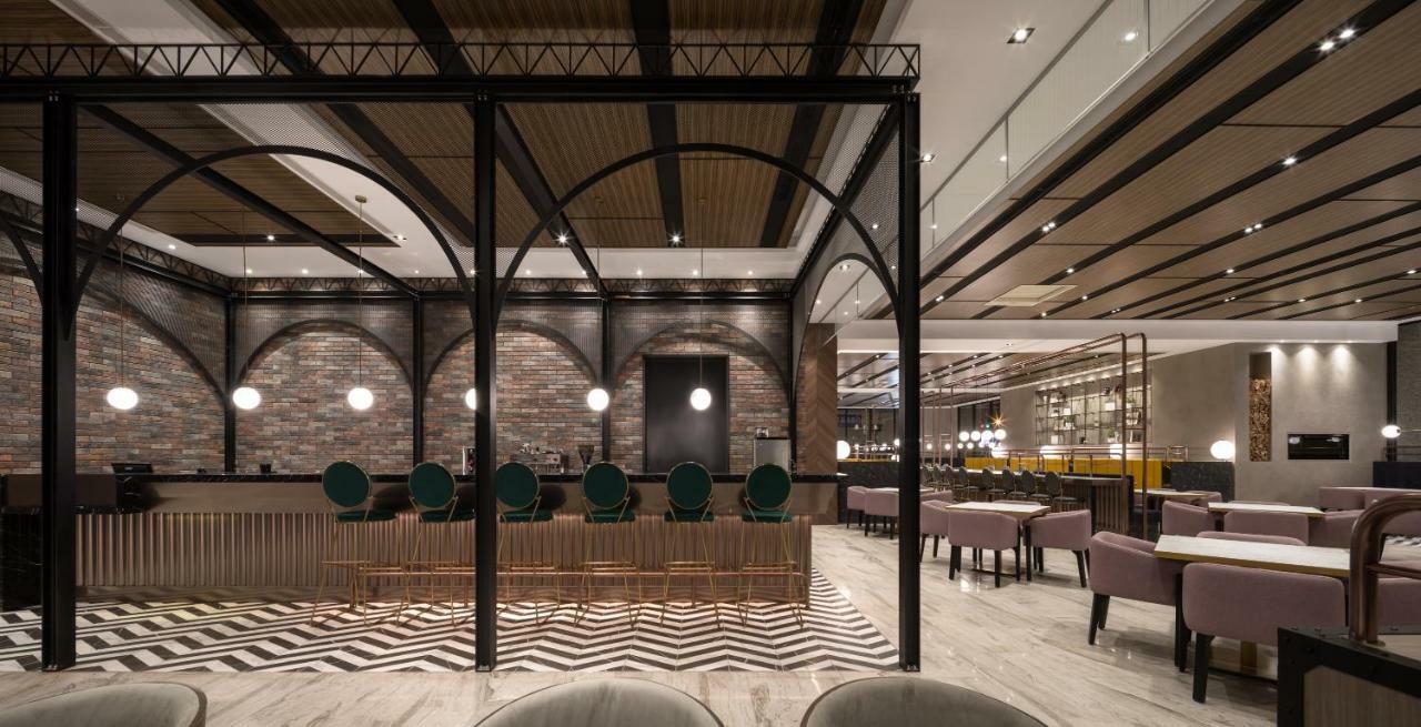 Lakeshore Hotel Tainan Esterno foto