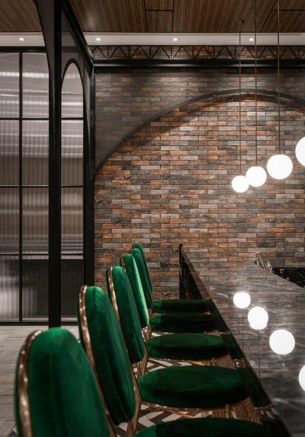 Lakeshore Hotel Tainan Esterno foto